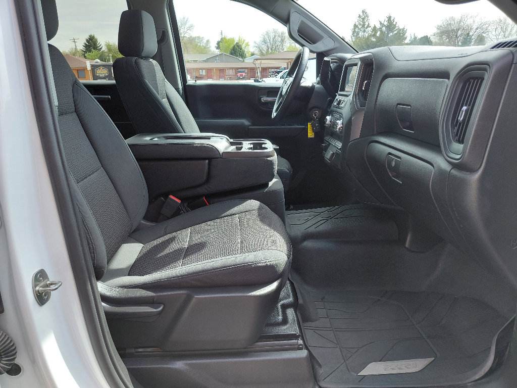 Used 2020 GMC Sierra 1500 4x4 Crew Cab w/ Sierra Value Package image 12