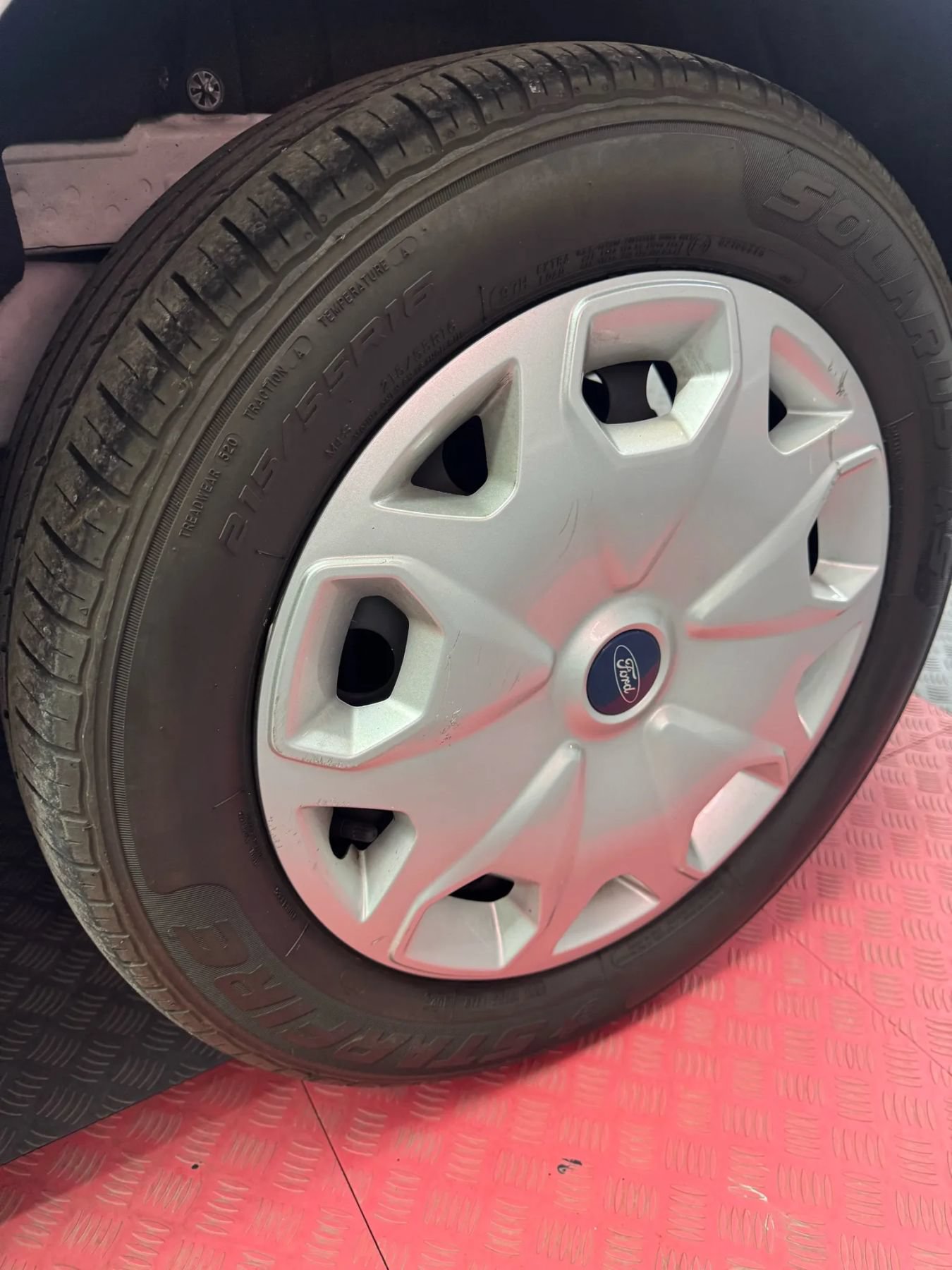 Used 2014 Ford Transit Connect XL FWD image 10