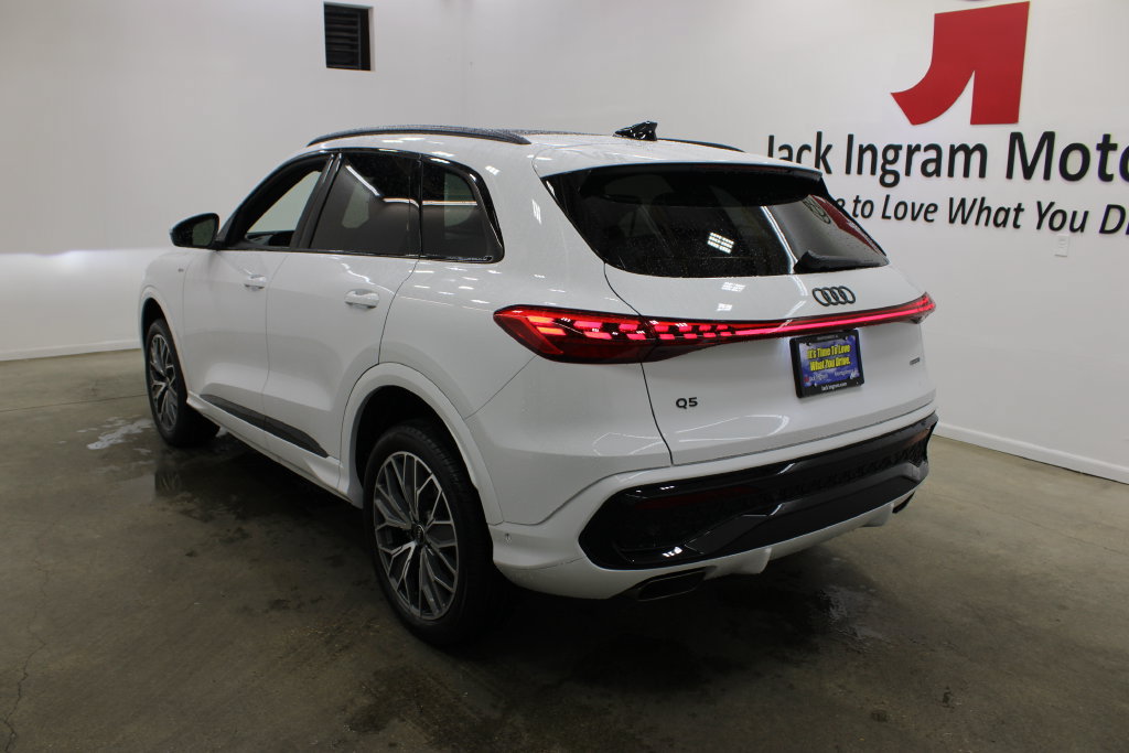 New 2026 Audi Q5 Premium Plus AWD/4WD image 3
