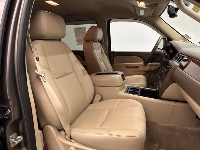 Used 2013 Chevrolet Tahoe LT w/ All-Star Edition AWD/4WD image 27