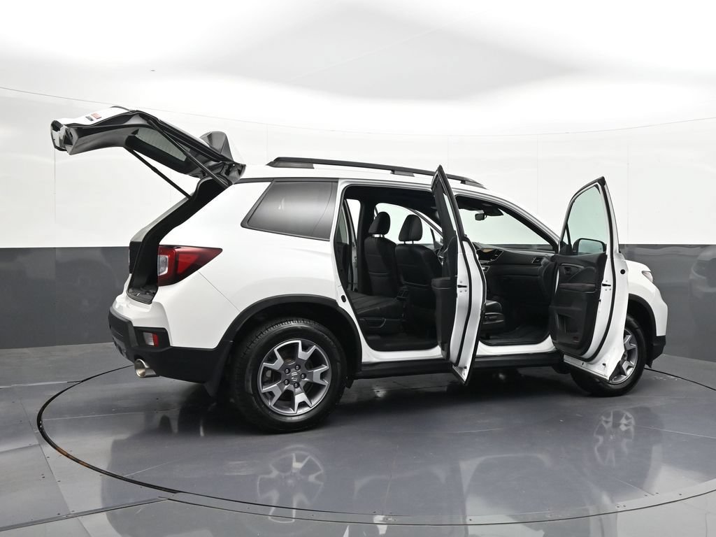 Used 2022 Honda Passport TrailSport image 40