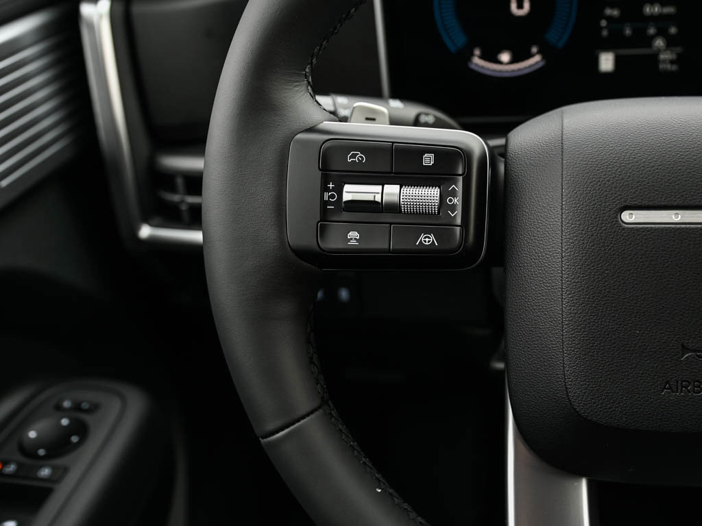 New 2026 Hyundai Santa Fe SE image 21