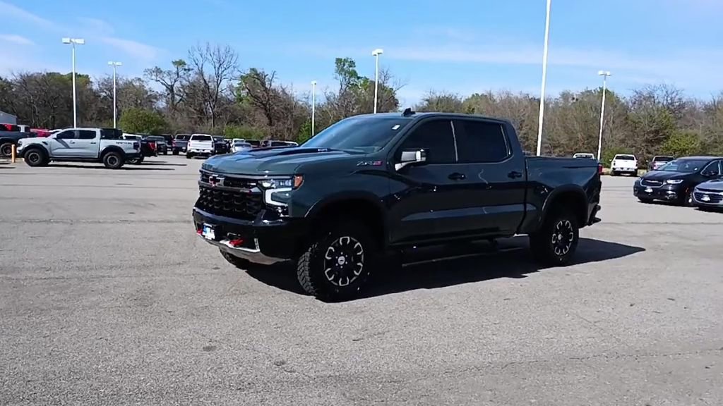 Used 2026 Chevrolet Silverado 1500 ZR2 image 4