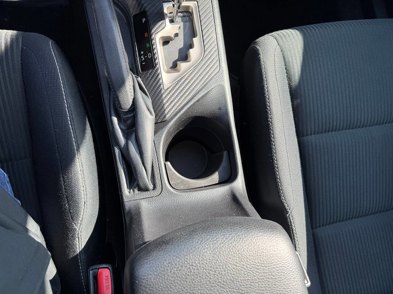 Used 2015 Toyota RAV4 XLE AWD/4WD image 68