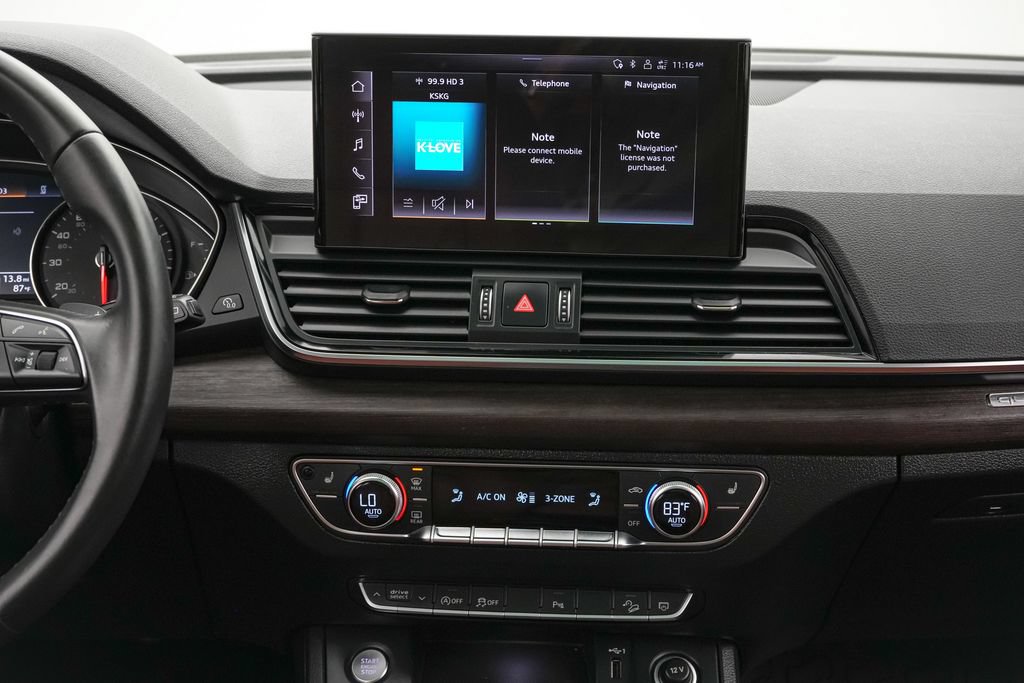 Used 2023 Audi Q5 2.0T Premium w/ Convenience Package AWD/4WD image 16