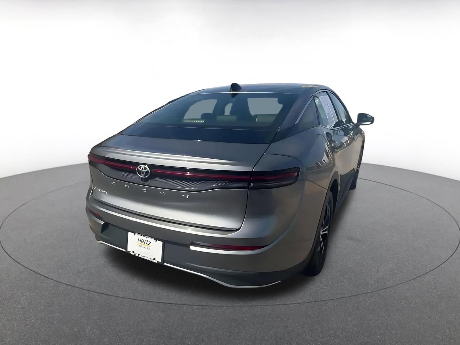 Used 2025 Toyota Crown XLE image 15