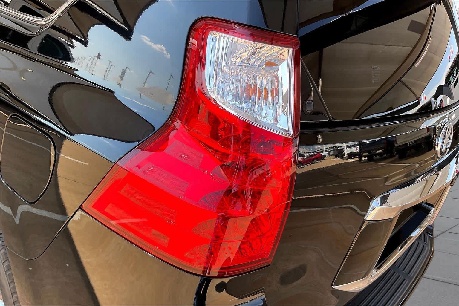 Used 2012 Lexus GX 460 Premium AWD/4WD image 28