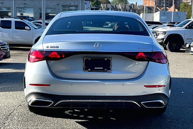 Certified 2024 Mercedes-Benz E 350 4MATIC Sedan image 3