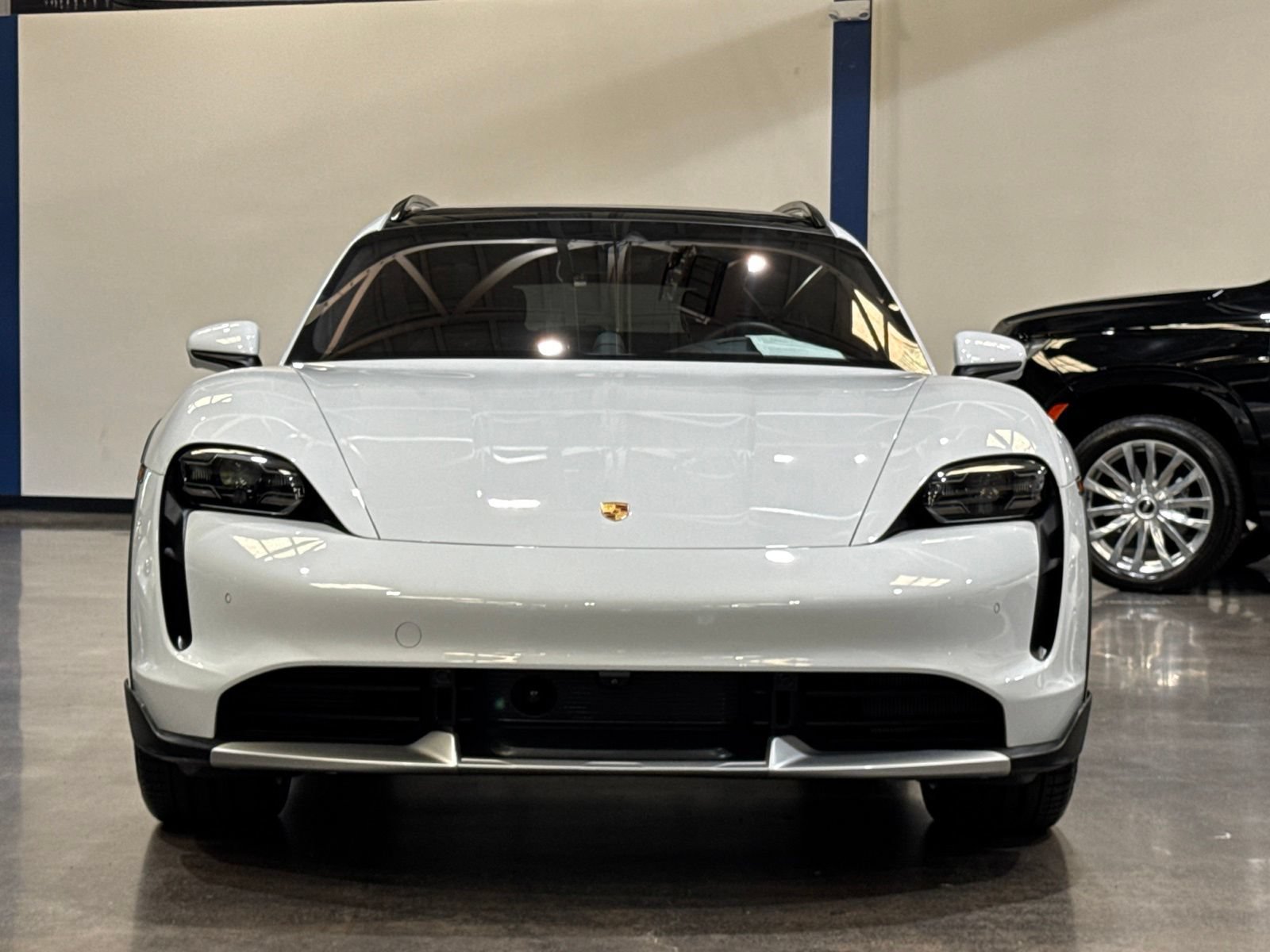 Used 2023 Porsche Taycan Turbo AWD/4WD image 6