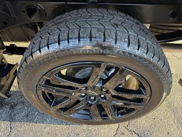 Used 2026 Chevrolet Silverado 1500 LT w/ All Star Edition Plus AWD/4WD image 11