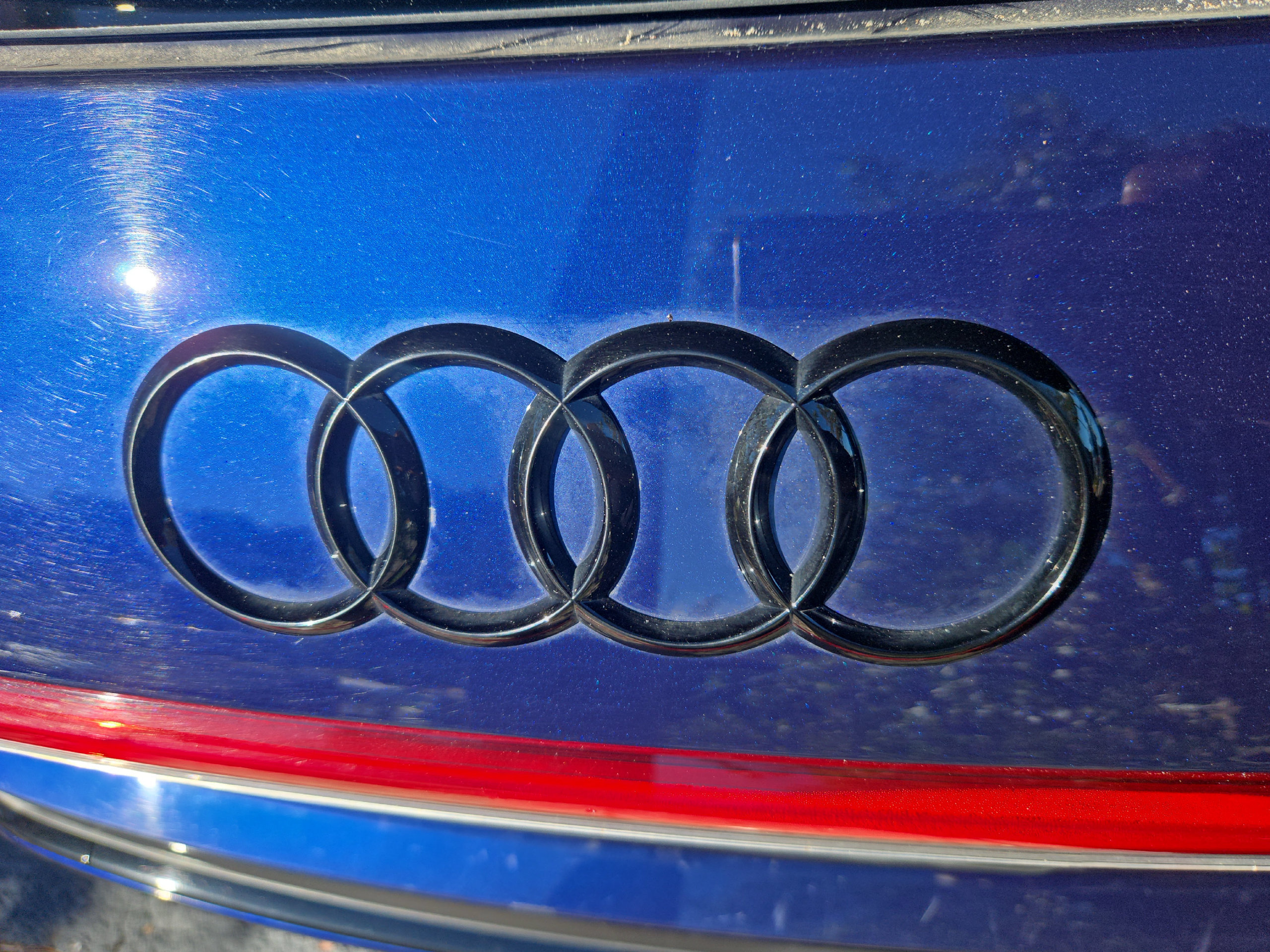 Used 2024 Audi Q4 e-tron Premium Plus AWD/4WD image 14