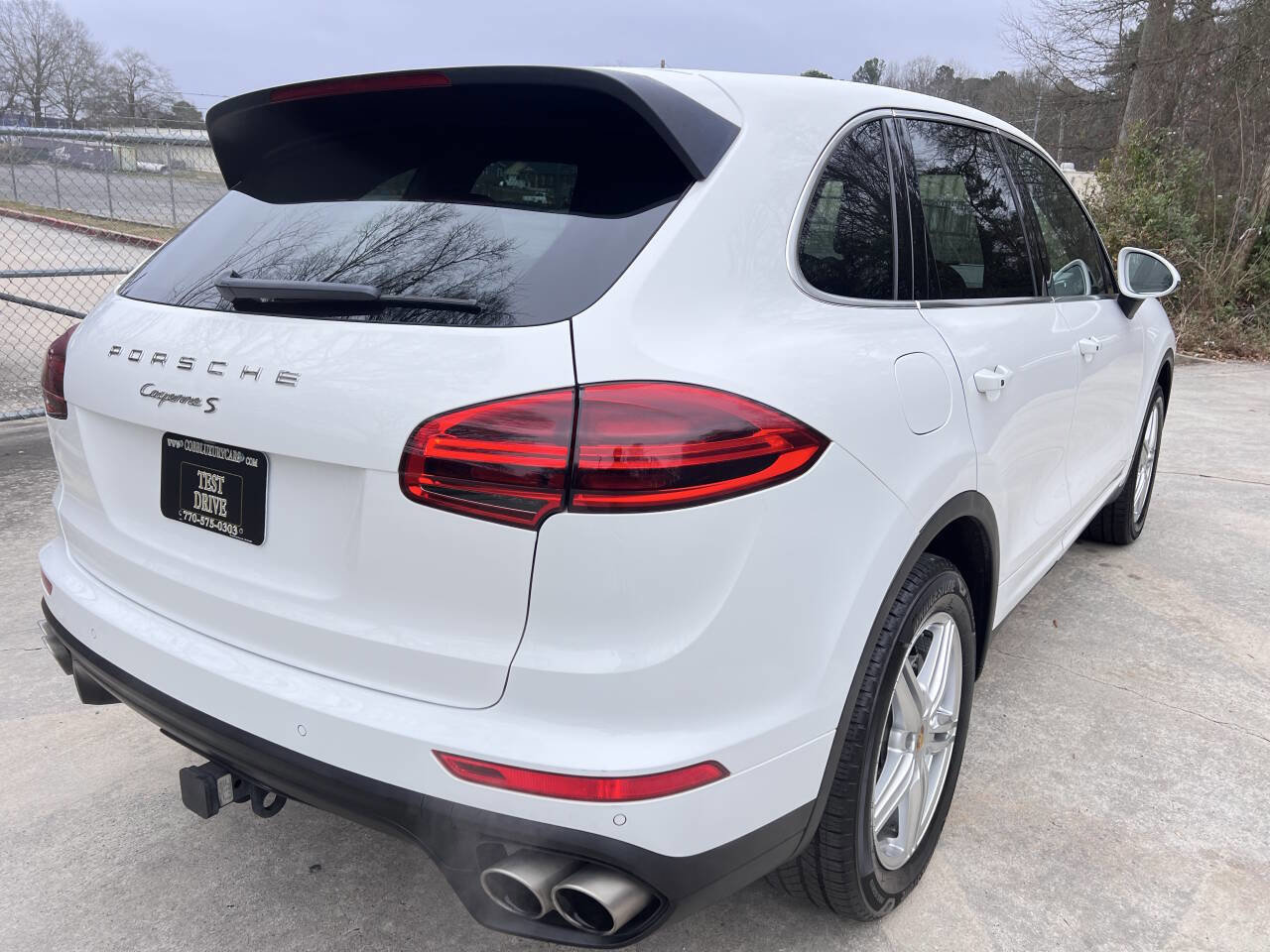 Used 2016 Porsche Cayenne S w/ Premium Package image 8
