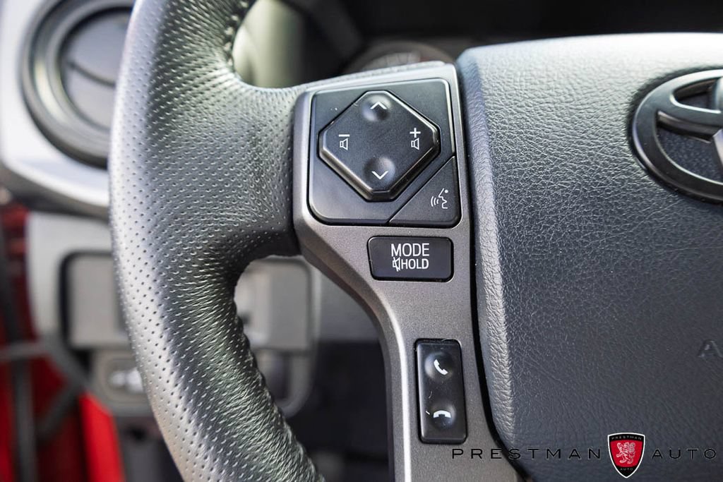 Used 2019 Toyota Tacoma TRD Off-Road AWD/4WD image 29
