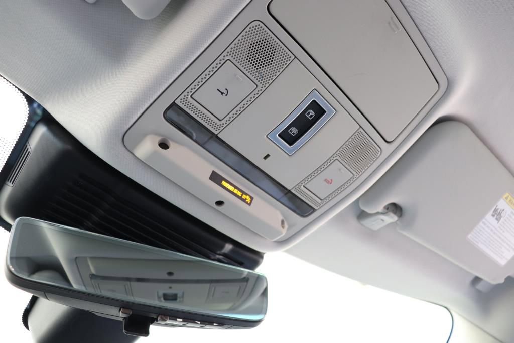 Used 2021 Land Rover Range Rover Evoque S image 60