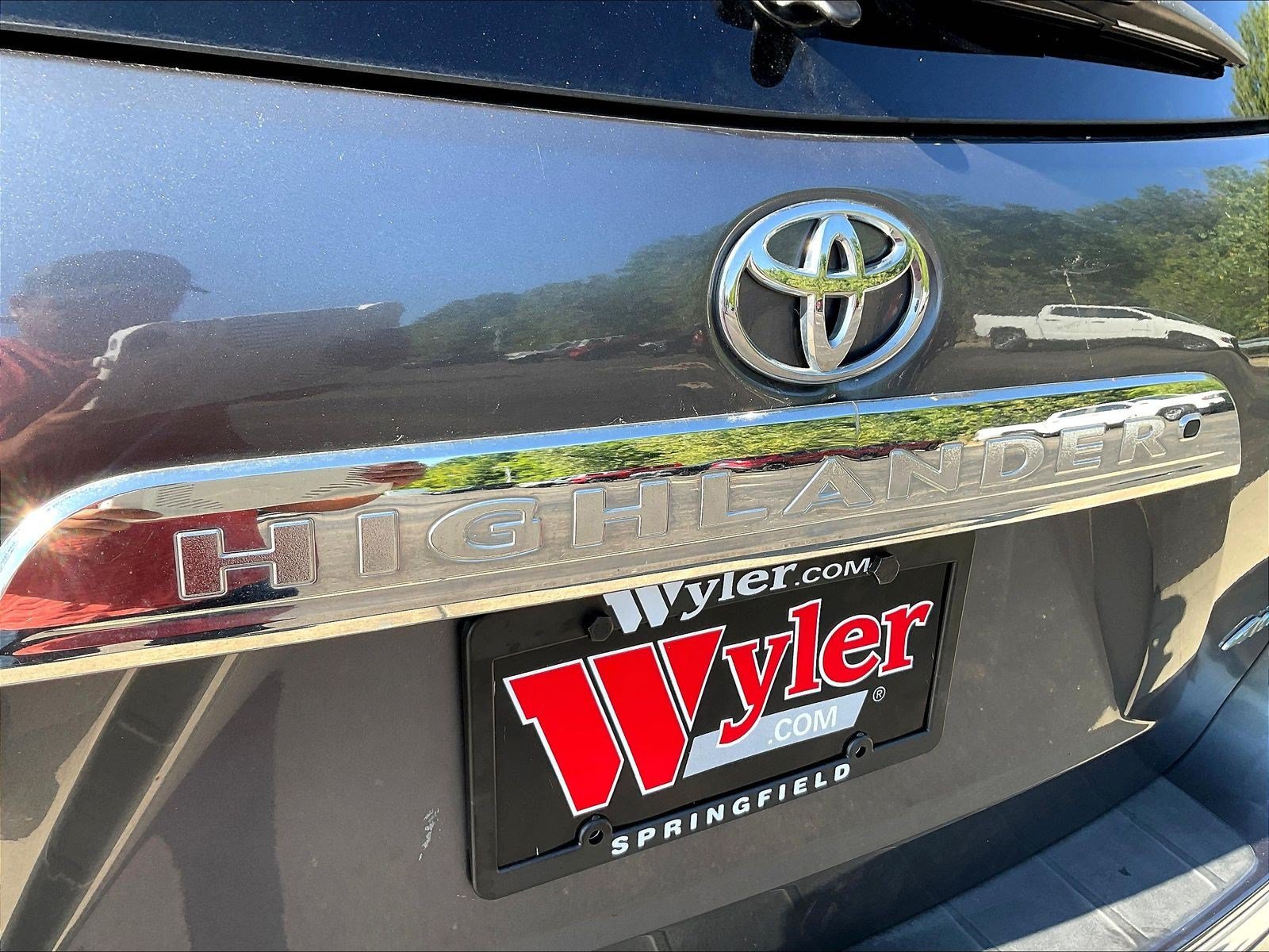 Used 2013 Toyota Highlander SE AWD/4WD image 23