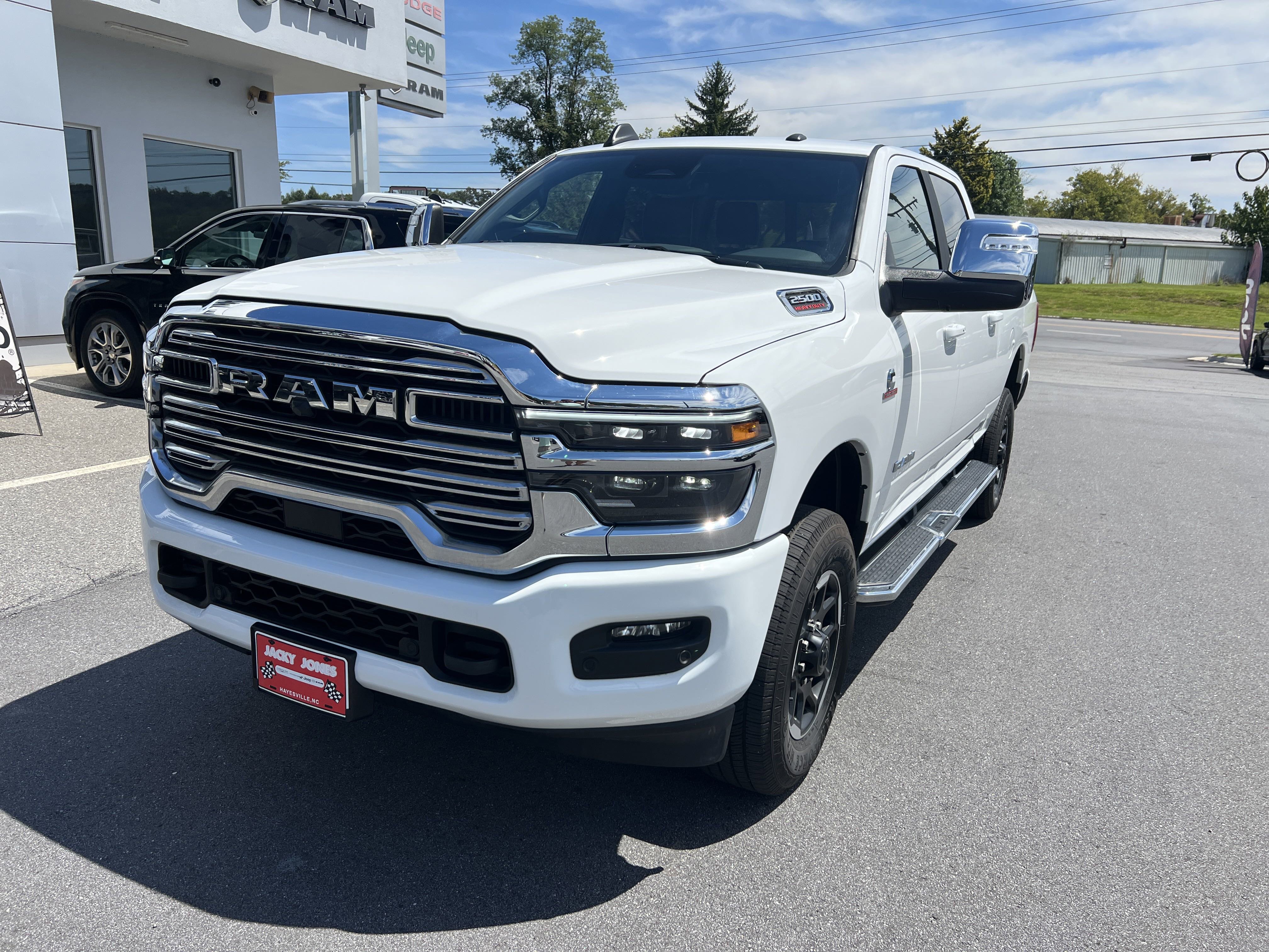 Used 2025 RAM 2500 Laramie image 6