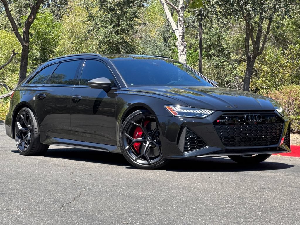 Used 2024 Audi RS 6 performance AWD/4WD image 2
