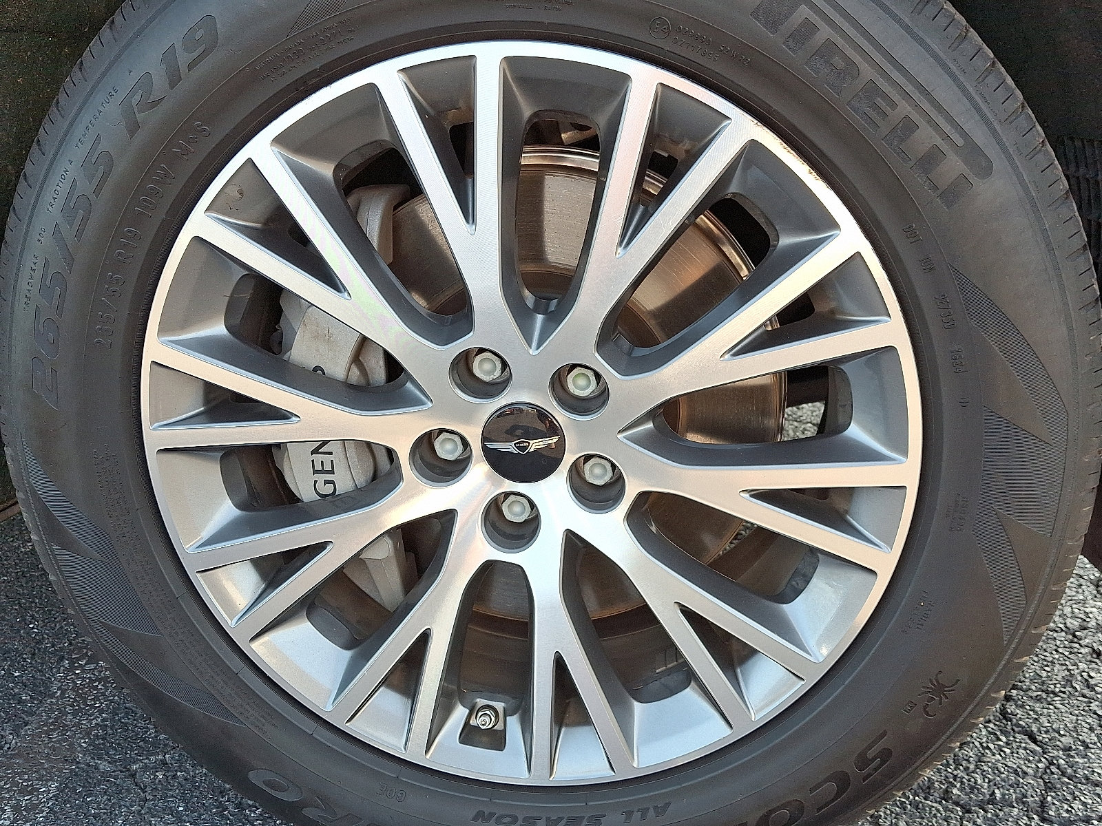 Used 2025 Genesis GV80 2.5T Standard image 8