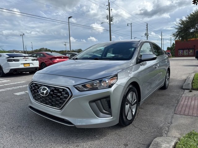 Used 2021 Hyundai Ioniq Blue image 4