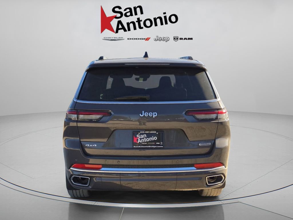 New 2025 Jeep Grand Cherokee L Overland w/ Trailer Tow Package AWD/4WD image 9