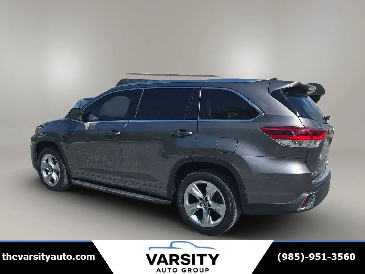 Used 2017 Toyota Highlander Limited image 4