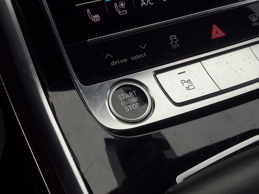 Used 2021 Audi Q8 Prestige w/ Prestige Package AWD/4WD image 26