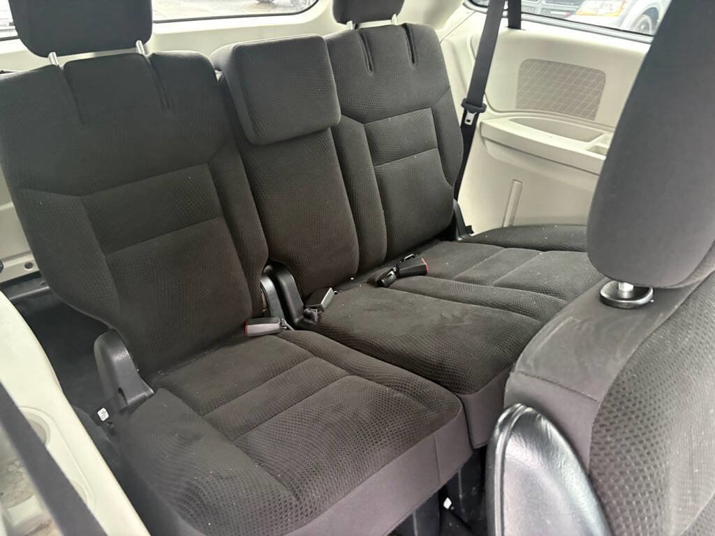 Used 2019 Dodge Grand Caravan SE image 10
