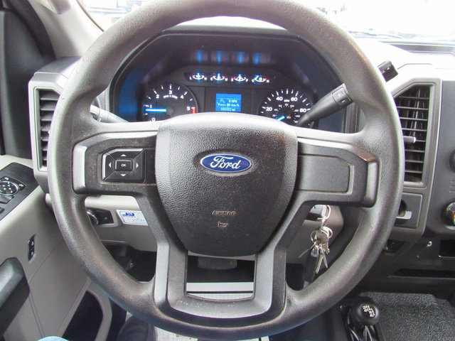 Used 2017 Ford F450 XL w/ Power Equipment Group image 41