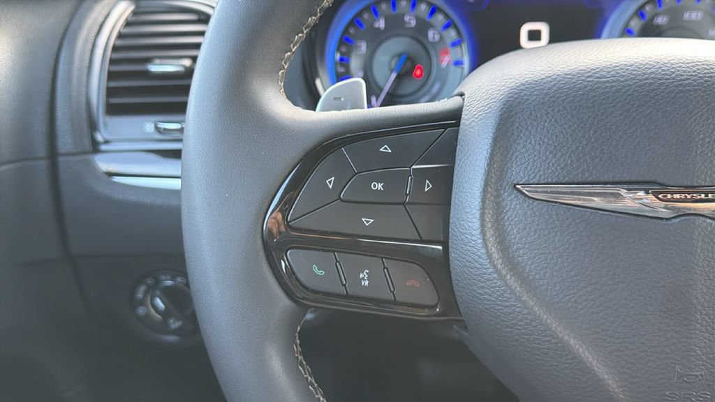 Used 2023 Chrysler 300 S RWD image 19