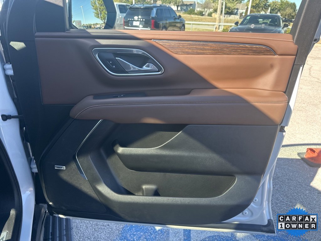 Used 2024 Chevrolet Tahoe High Country w/ Advanced Technology Package image 55