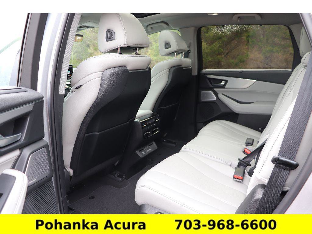 Certified 2026 Acura MDX SH-AWD w/ Technology Package image 25