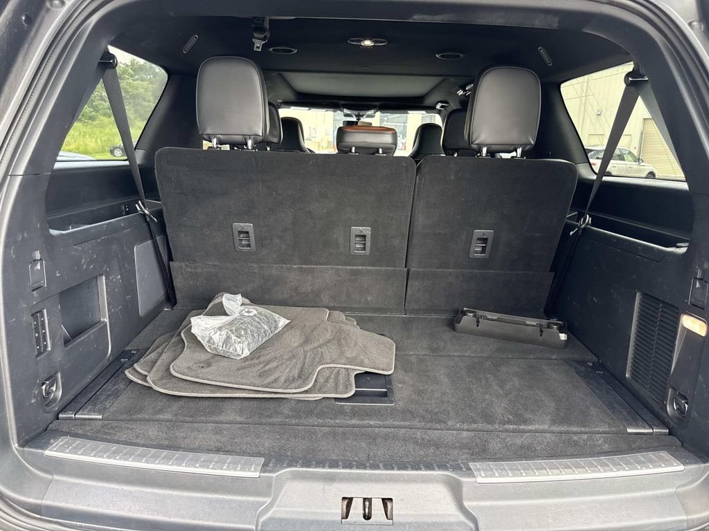 Certified 2022 Lincoln Navigator L Reserve AWD/4WD image 11
