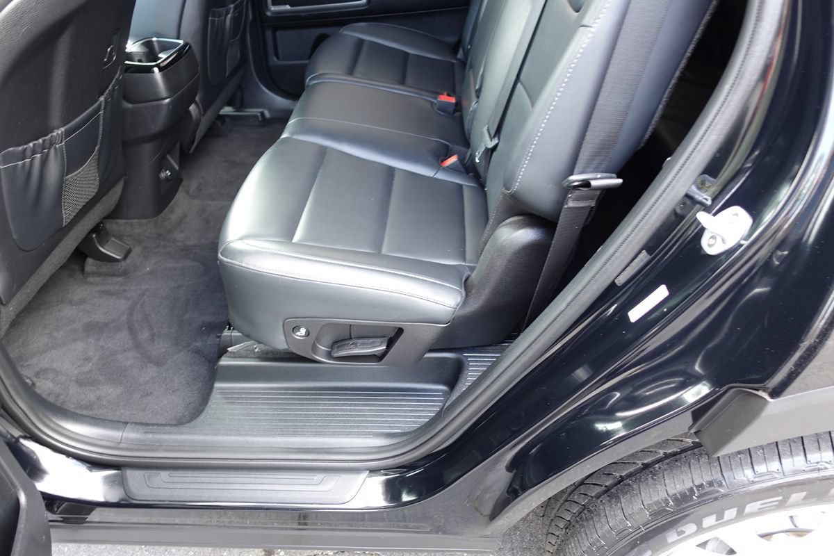 Used 2020 Kia Telluride LX AWD/4WD image 24