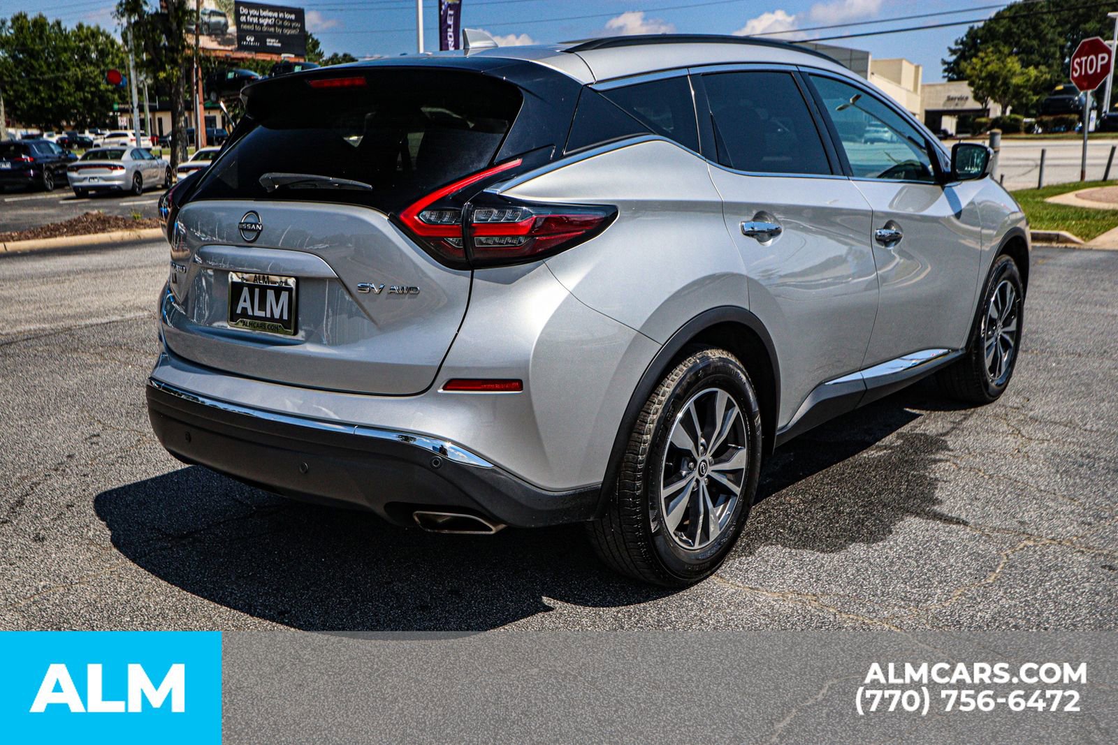 Used 2023 Nissan Murano SV AWD/4WD image 7
