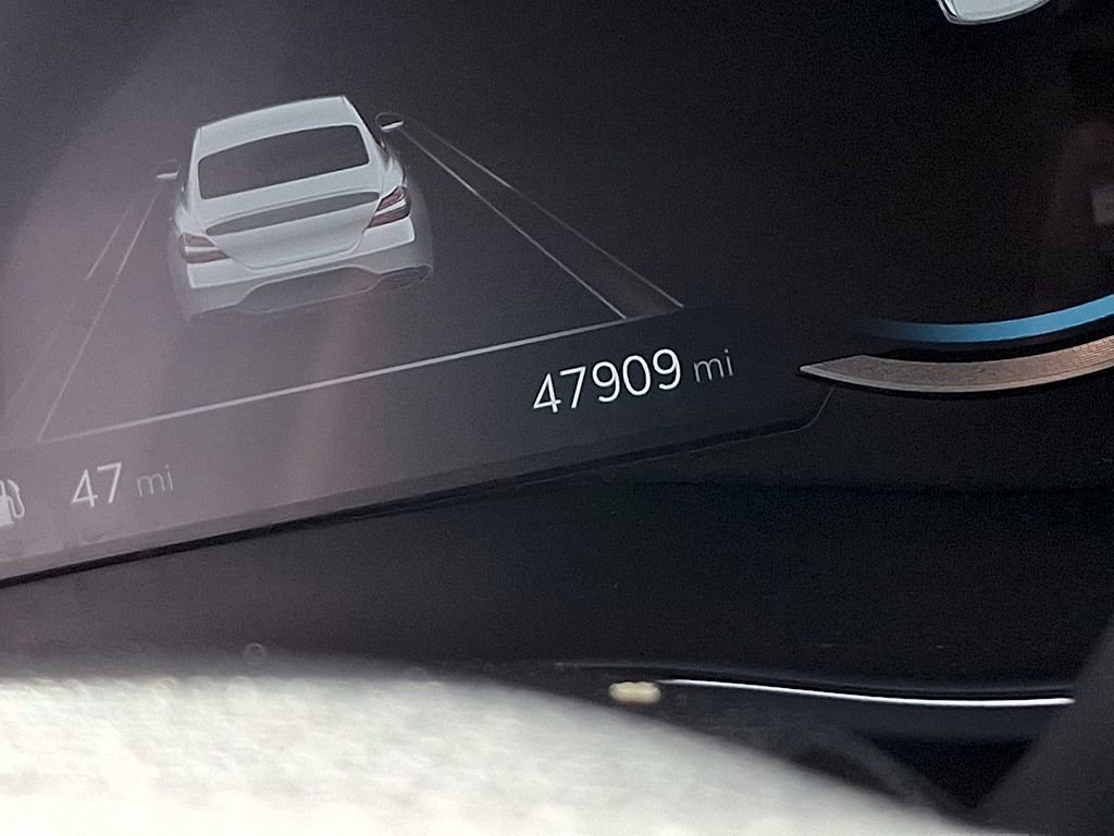 Used 2022 Genesis G70 2.0T image 20