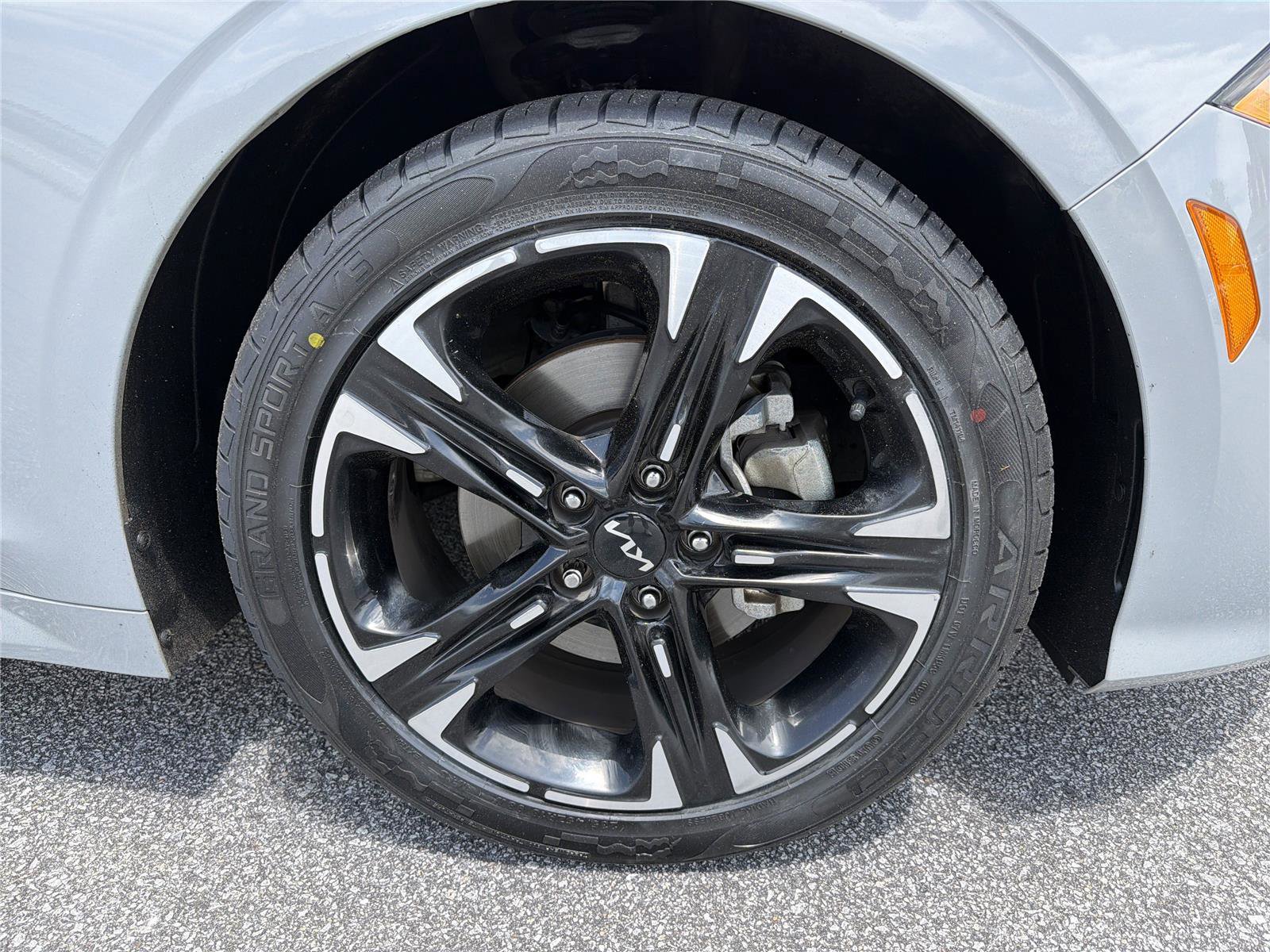 Used 2024 Kia K5 GT-Line w/ GT-Line Premium Package FWD image 11