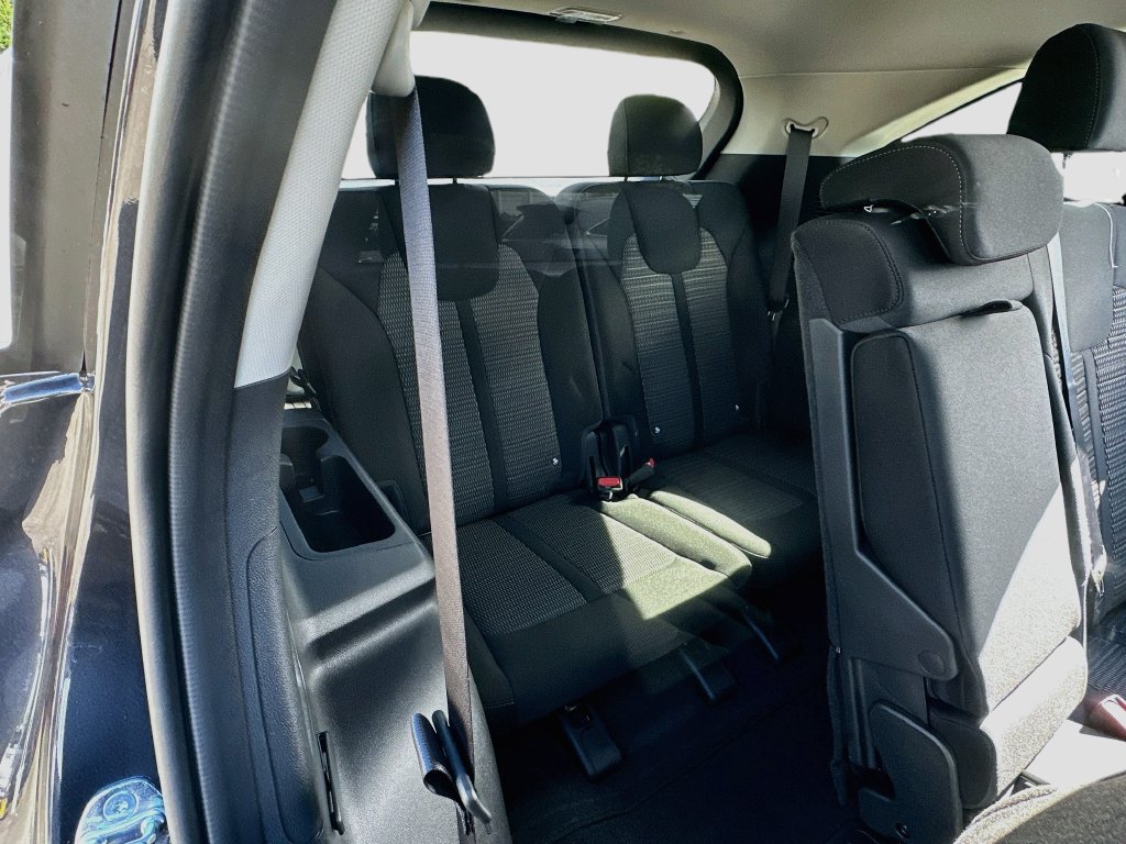 New 2026 Kia Sorento LX FWD image 24