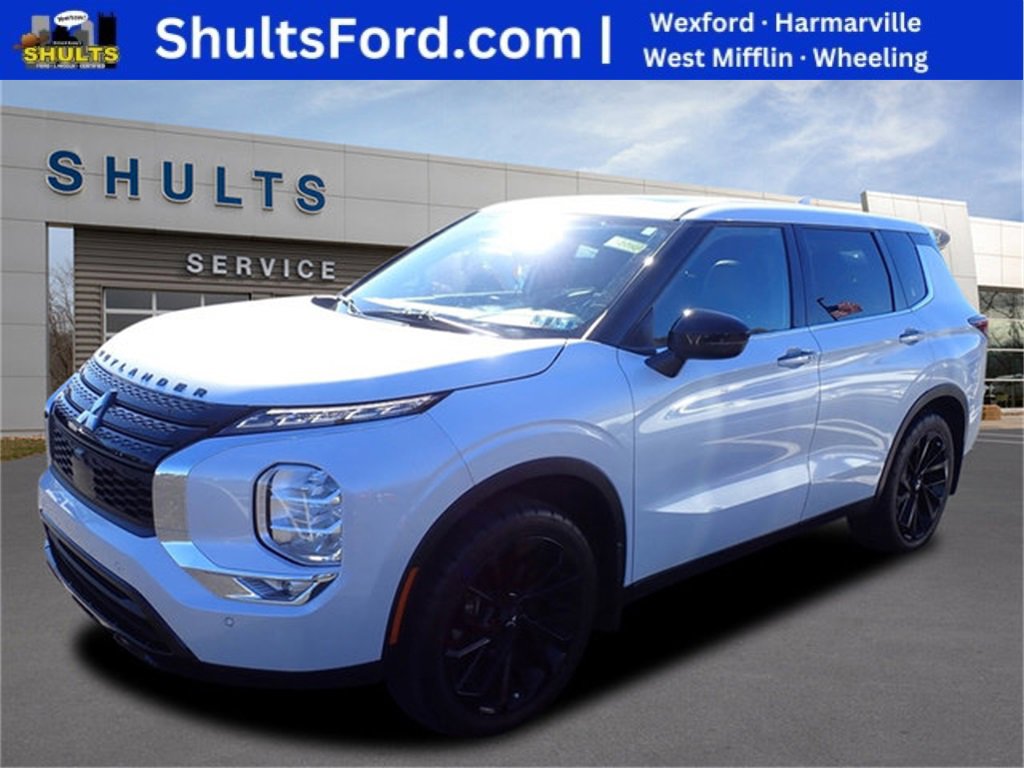 Used 2022 Mitsubishi Outlander SEL Black Edition