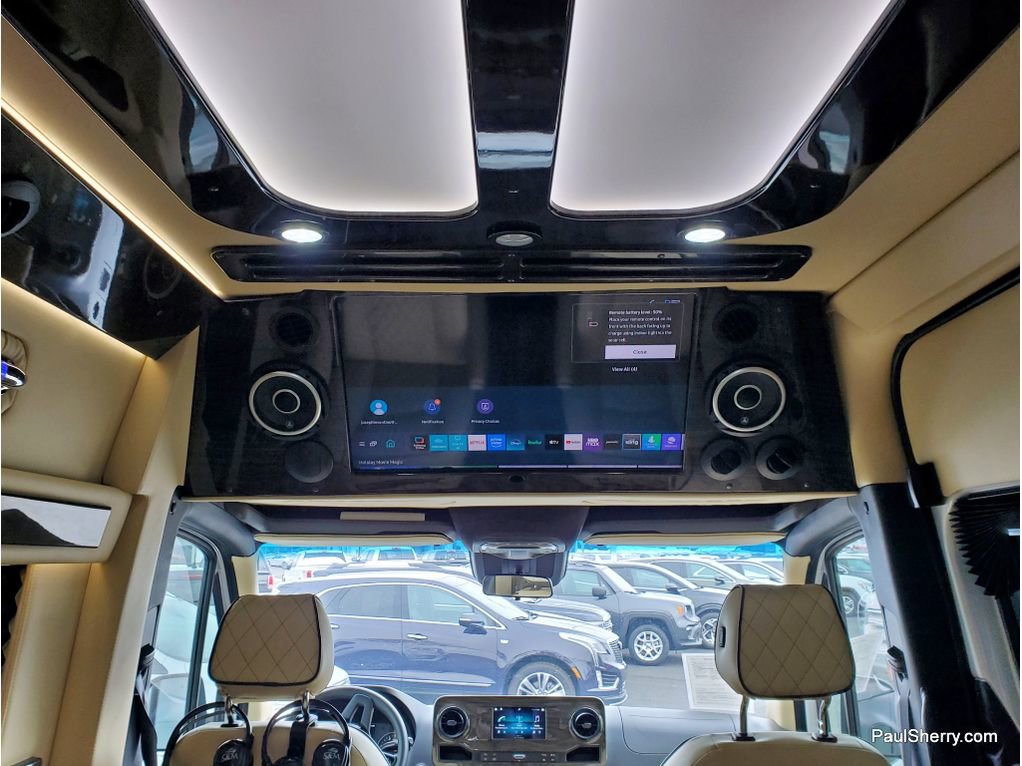 Used 2021 Mercedes-Benz Sprinter 2500 image 47