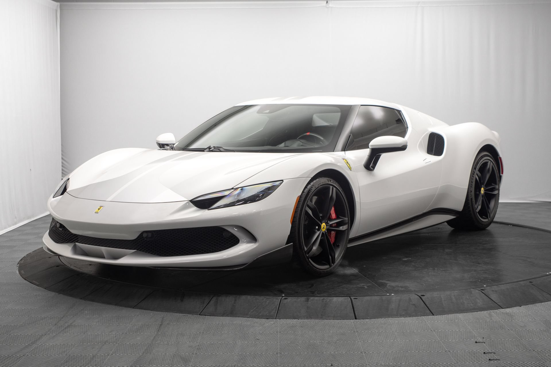 Used 2024 Ferrari 296 GTB RWD image 9