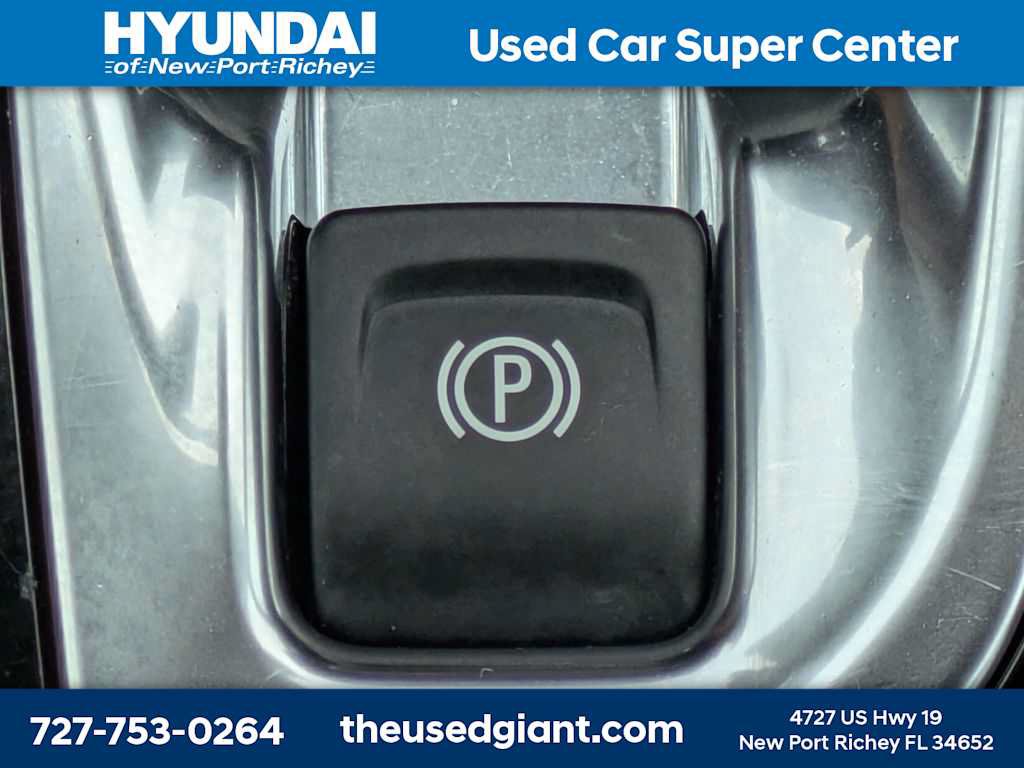 Used 2024 Buick Encore GX Sport Touring FWD image 26