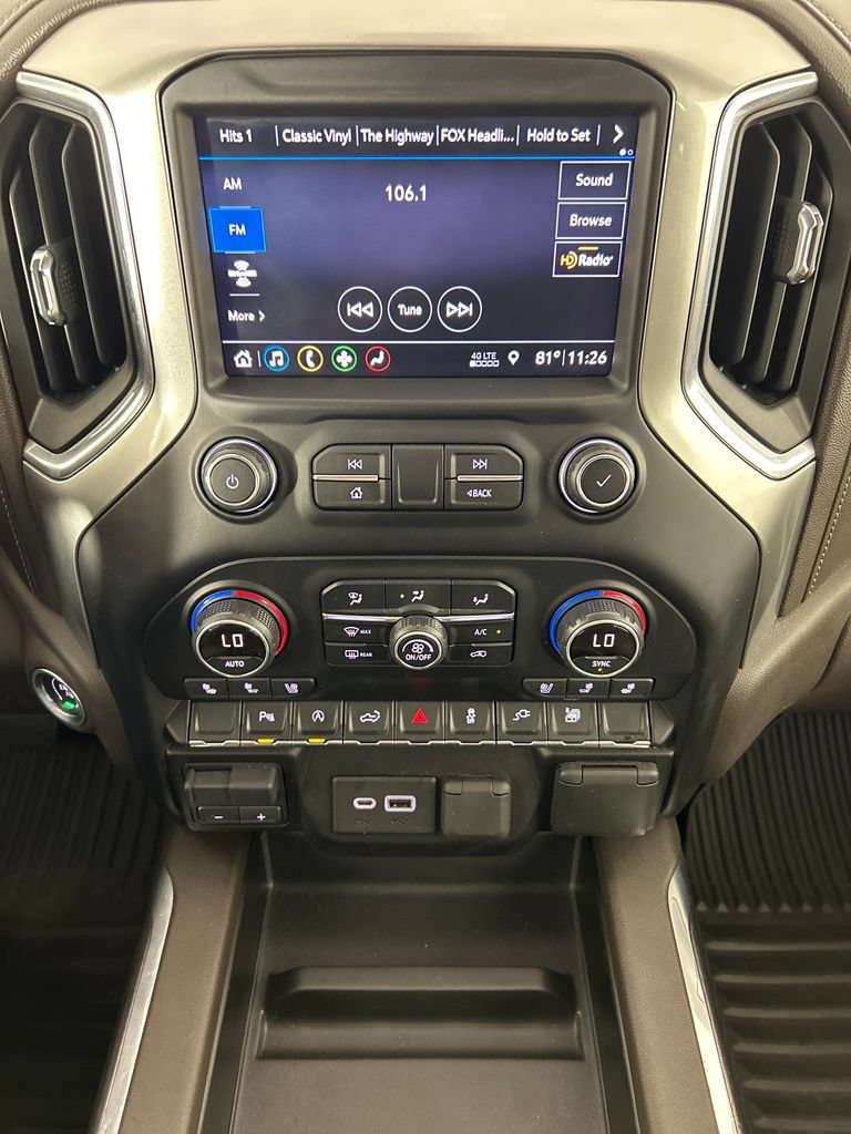 Used 2019 Chevrolet Silverado 1500 LTZ w/ LTZ Plus Package AWD/4WD image 15