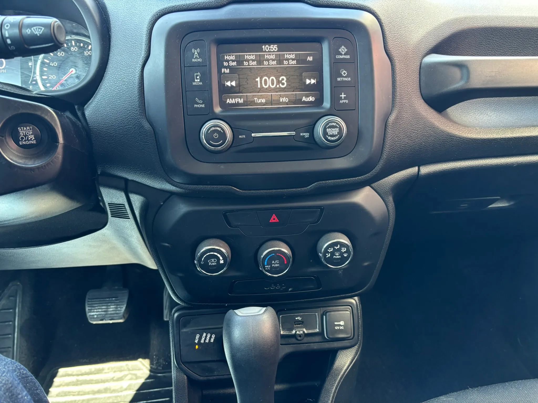 Used 2018 Jeep Renegade Sport w/ Power & Air Group AWD/4WD image 24