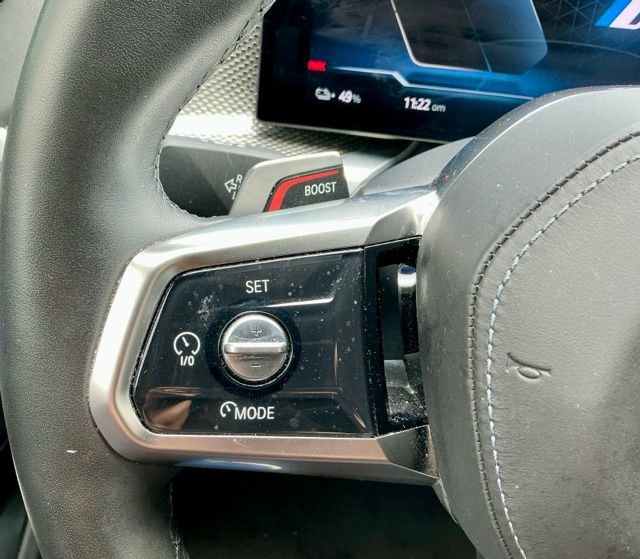 Used 2023 BMW i7 xDrive60 AWD/4WD image 29