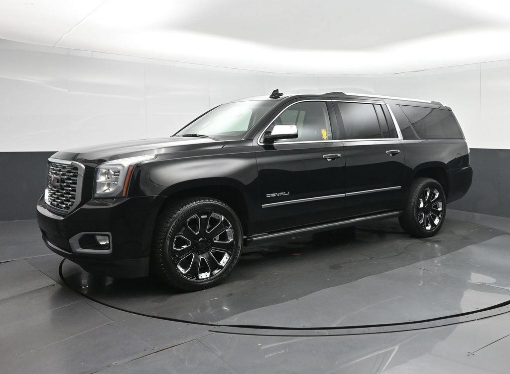 Used 2019 GMC Yukon XL Denali w/ Denali Ultimate Package AWD/4WD image 3