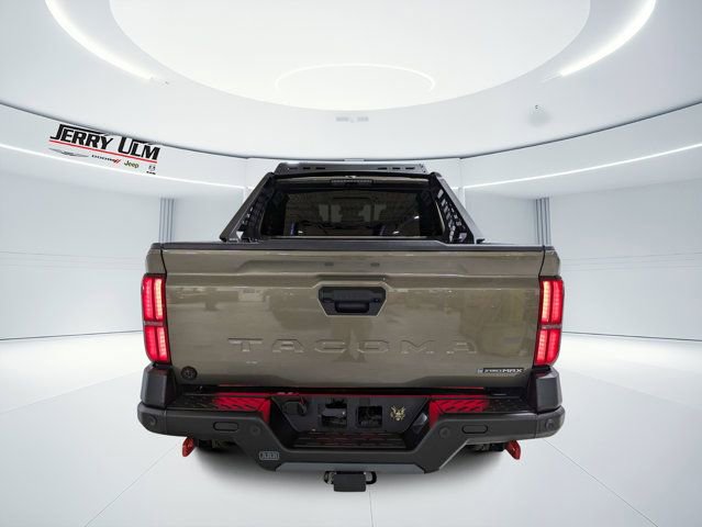 Used 2025 Toyota Tacoma 4x4 Double Cab Hybrid image 4