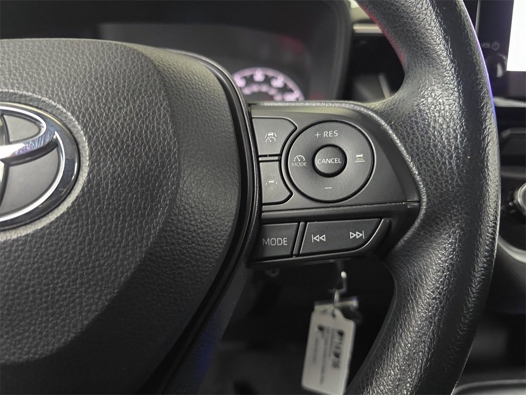 Used 2024 Toyota Corolla LE image 20