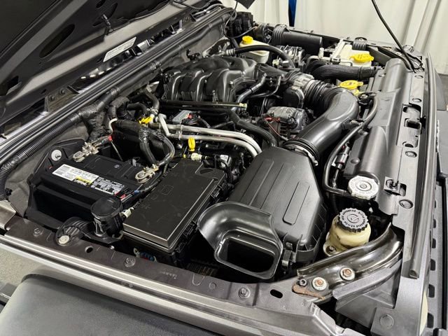 Used 2014 Jeep Wrangler Unlimited Sport w/ Connectivity Group image 19