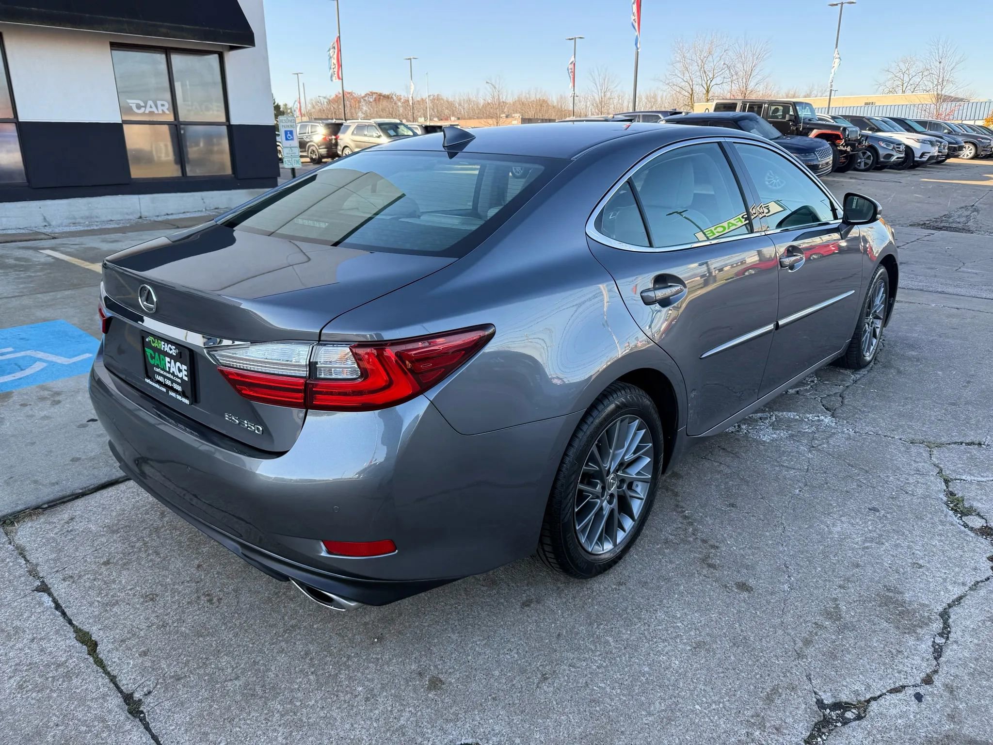 Used 2018 Lexus ES 350 image 14