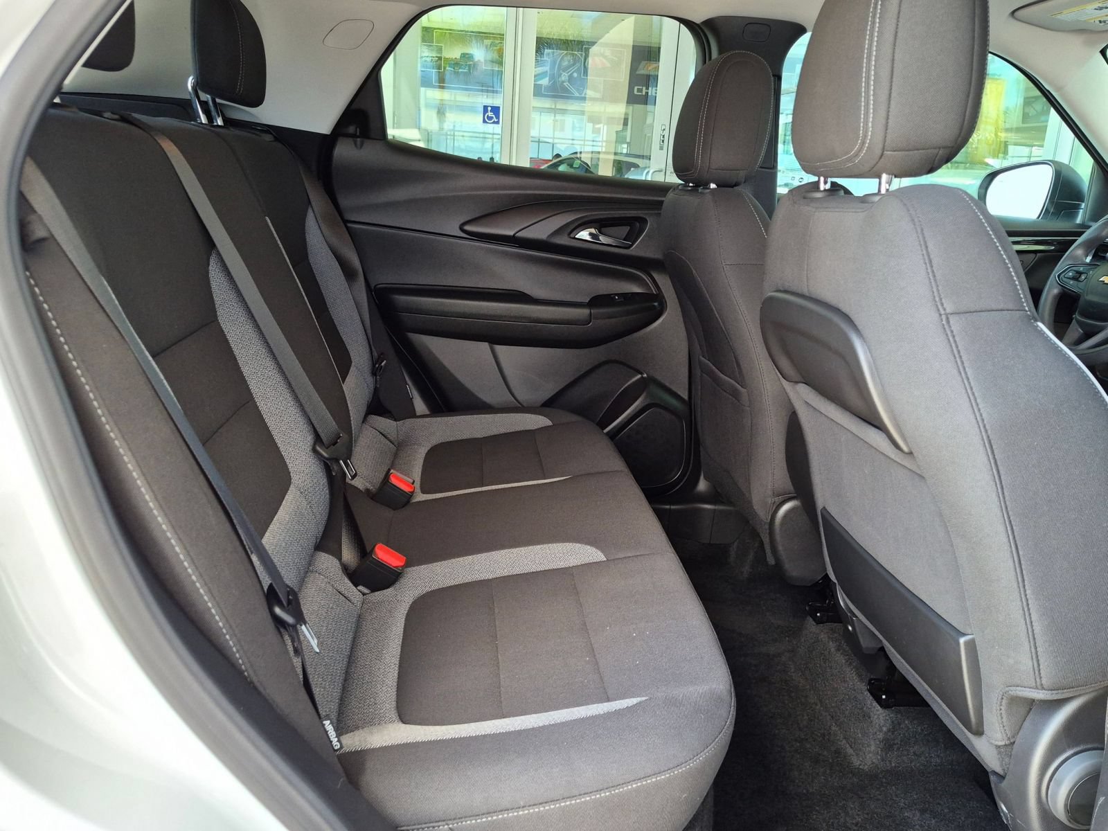 Used 2025 Chevrolet TrailBlazer LS w/ LS Convenience Package FWD image 26